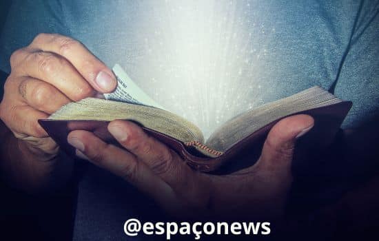 Aplicaciones Gratuitas para Escuchar la Biblia en el Celular